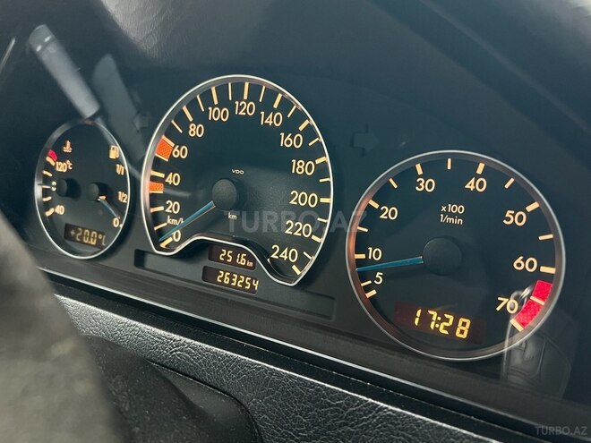 Mercedes C 180 2000, 270,000 km - 1.8 l - Bakı