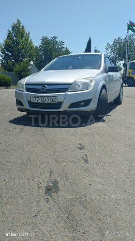 Opel Astra 2007, 270,000 km - 1.4 l - Astara