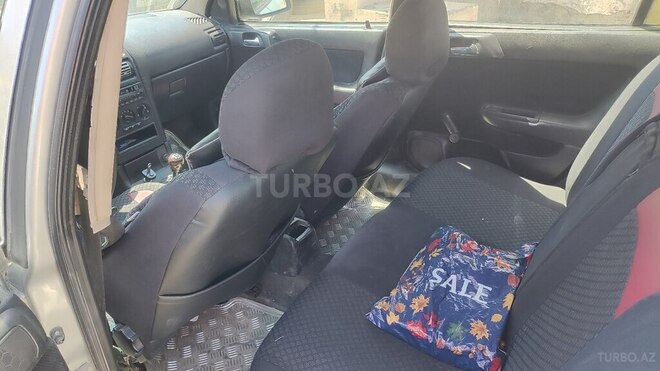 Opel Astra 1998, 287,000 km - 2.0 l - Xırdalan
