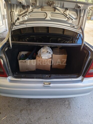 Opel Astra 2000, 363,000 km - 2.0 л - Bakı