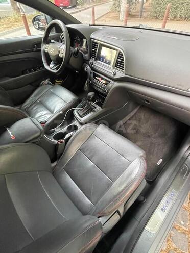 Hyundai Elantra 2018, 114,263 km - 1.6 л - Bakı
