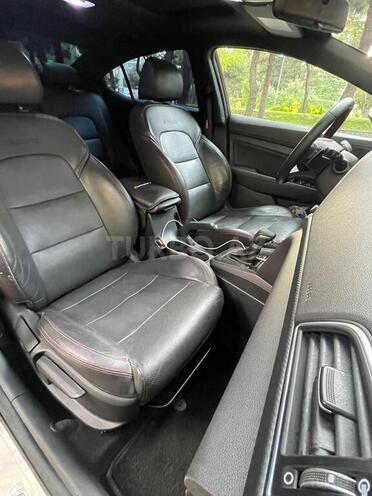 Hyundai Elantra 2018, 114,263 km - 1.6 л - Bakı