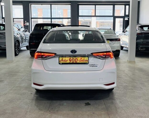 Toyota Corolla 2023, 16,000 km - 1.8 l - Bakı