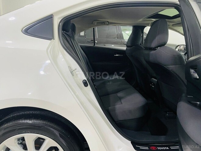 Toyota Corolla 2023, 16,000 km - 1.8 l - Bakı