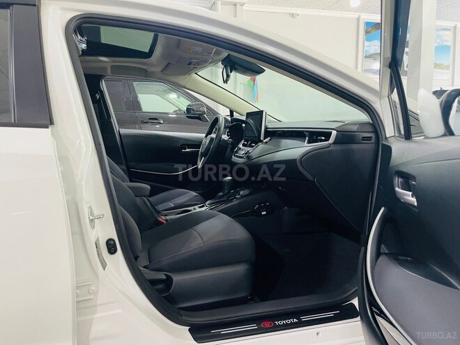 Toyota Corolla 2023, 16,000 km - 1.8 l - Bakı