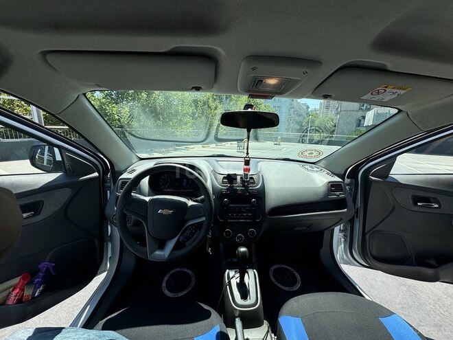 Chevrolet Cobalt-6