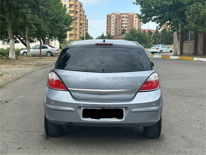 Opel Astra 2004, 400,000 km - 1.6 l - Mingəçevir
