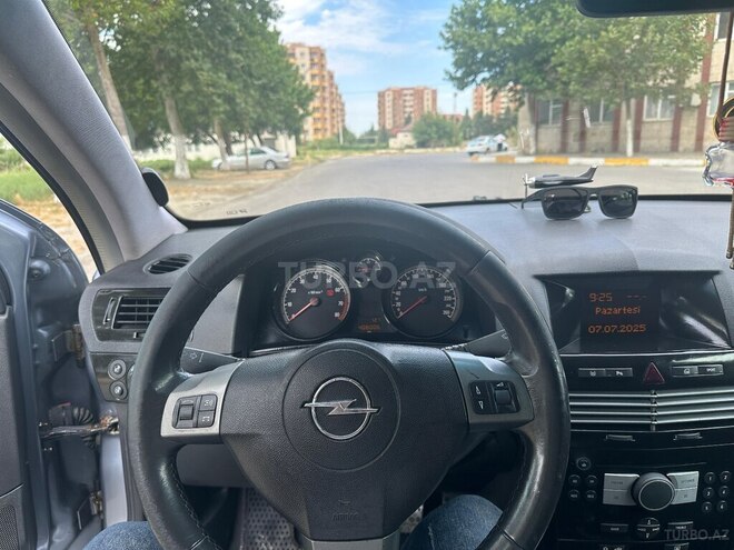 Opel Astra 2004, 400,000 km - 1.6 l - Mingəçevir