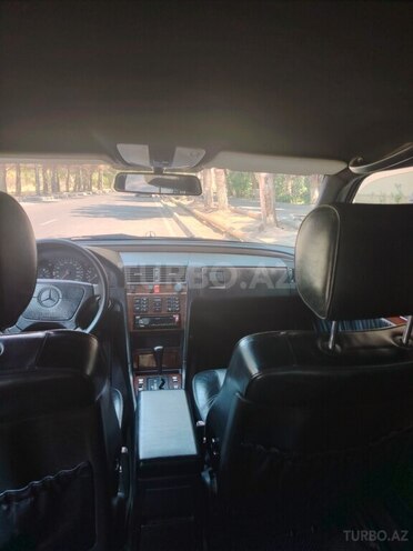Mercedes C 220 1995, 348,000 km - 2.2 l - Bakı