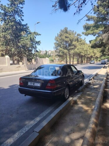 Mercedes C 220 1995, 348,000 km - 2.2 l - Bakı