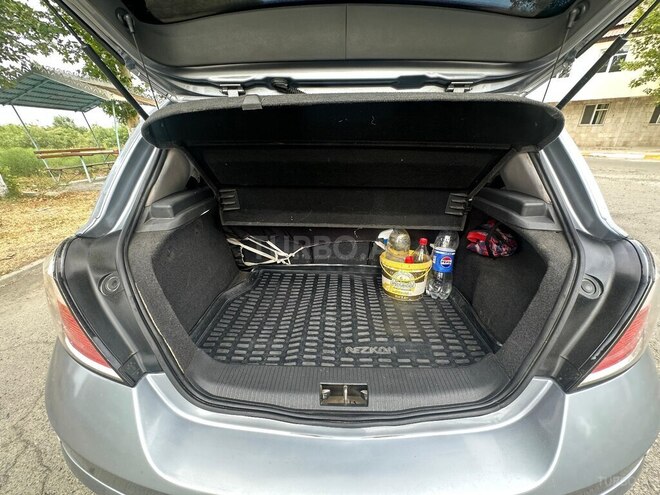 Opel Astra 2004, 400,000 km - 1.6 l - Mingəçevir