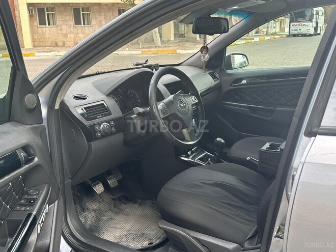 Opel Astra 2004, 400,000 km - 1.6 l - Mingəçevir