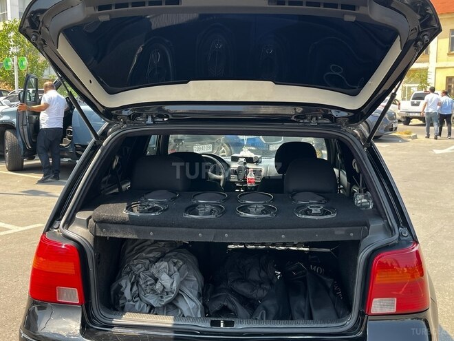 Volkswagen Golf 2003, 211,000 km - 2.0 l - Bakı