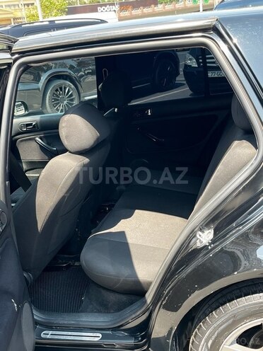 Volkswagen Golf 2003, 211,000 km - 2.0 l - Bakı
