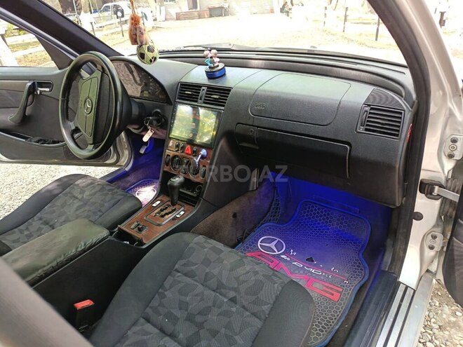 Mercedes C 180 1999, 586,000 km - 1.8 l - Xaçmaz
