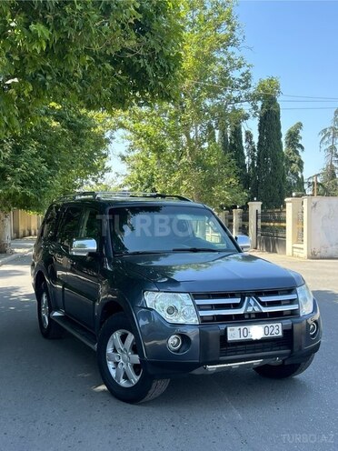 Mitsubishi Pajero 2007, 192,000 km - 3.0 l - Gəncə
