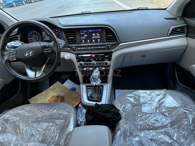 Hyundai Elantra 2019, 79,000 km - 2.0 л - Bakı