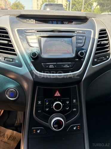Hyundai Elantra 2015, 49,500 km - 1.8 l - Bakı