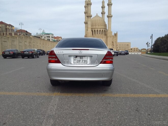 Mercedes C 200 2000, 295,000 km - 2.0 l - Bakı