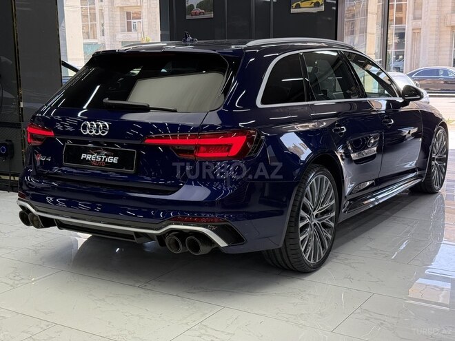 Audi RS4 2017, 90,000 km - 2.9 л - Bakı