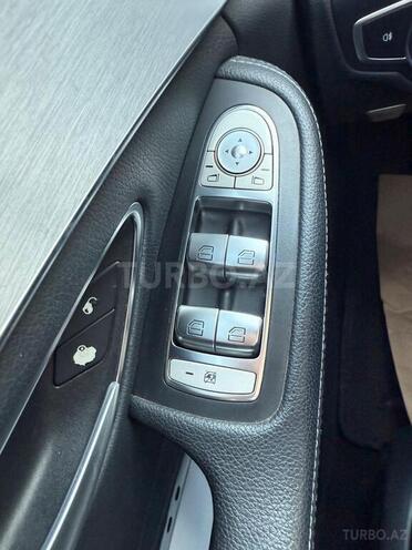 Mercedes C 200 d 2017, 242,021 km - 2.1 l - Bakı