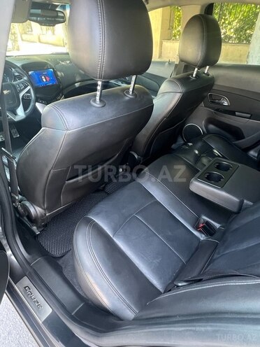 Chevrolet Cruze 2011, 272,000 km - 1.4 l - Gəncə