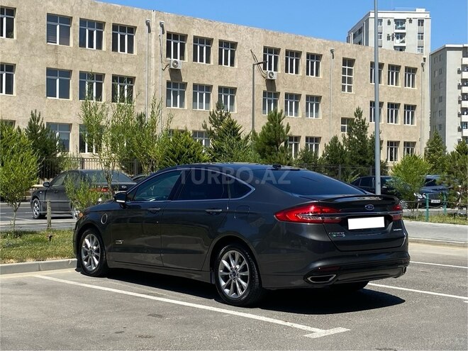 Ford Fusion (North America) 2017, 159,500 km - 2.0 l - Bakı