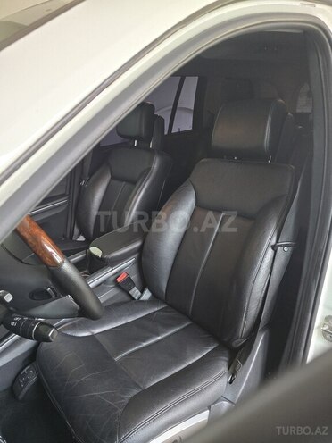 Mercedes GL 550-5