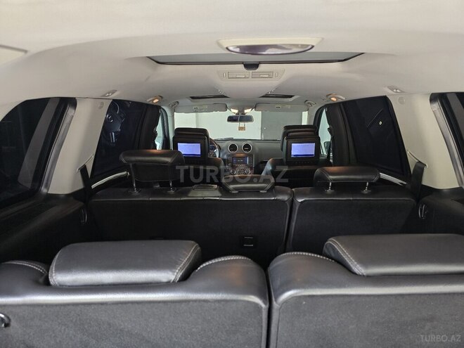 Mercedes GL 550-7