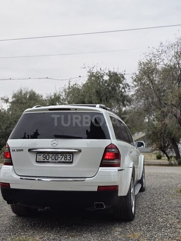 Mercedes GL 550-16