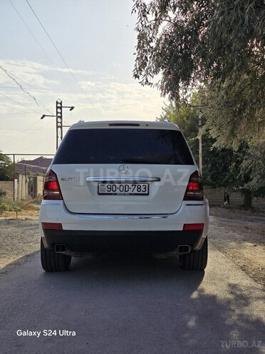 Mercedes GL 550-18