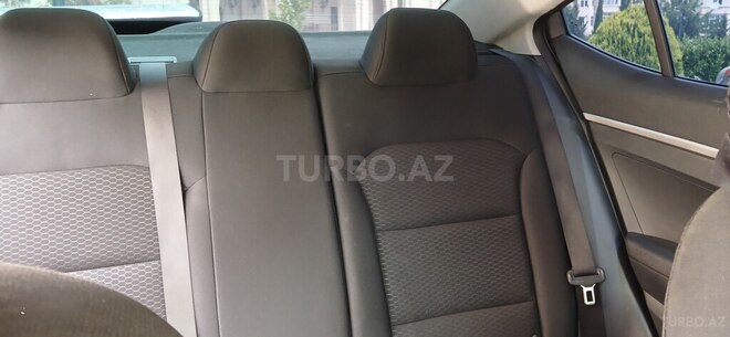 Hyundai Elantra 2019, 102,500 km - 2.0 l - Bakı