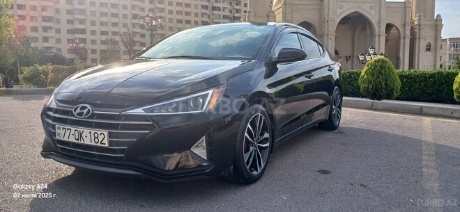 Hyundai Elantra 2019, 102,500 km - 2.0 l - Bakı
