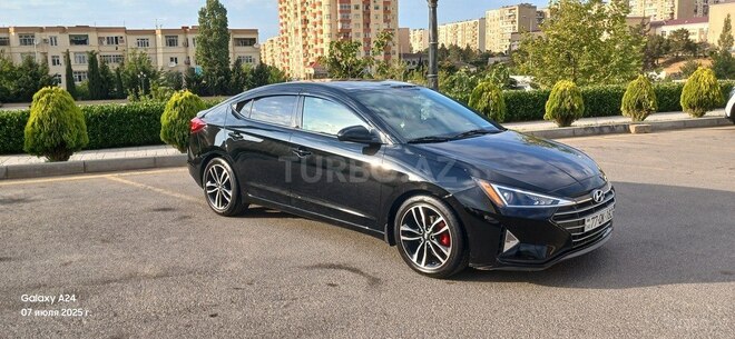 Hyundai Elantra 2019, 102,500 km - 2.0 l - Bakı
