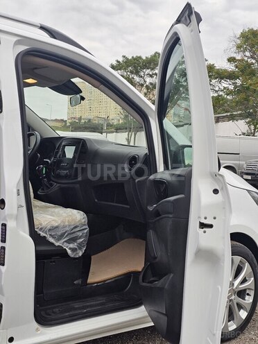 Mercedes Vito 114 2015, 373,146 km - 2.2 l - Bakı