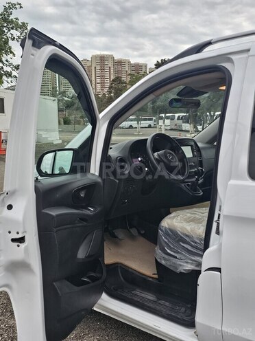 Mercedes Vito 114 2015, 373,146 km - 2.2 l - Bakı