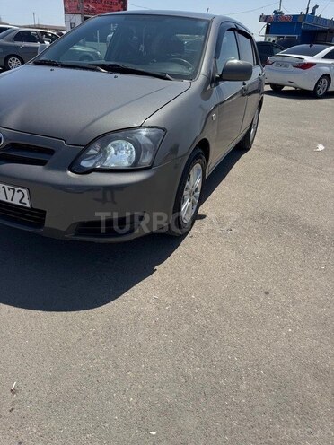 Toyota Corolla 2006, 267,000 km - 1.4 l - Bakı