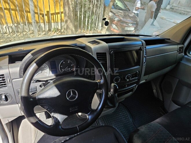 Mercedes Sprinter 313 2009, 277,000 km - 2.2 l - Bakı