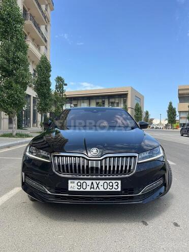 Skoda Superb 2023, 30,000 km - 2.0 l - Bakı
