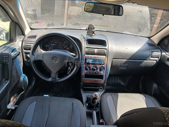 Opel Astra 2000, 450,158 km - 1.6 л - Qusar