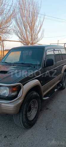 Mitsubishi Pajero 1996, 350,000 km - 2.8 l - Bakı