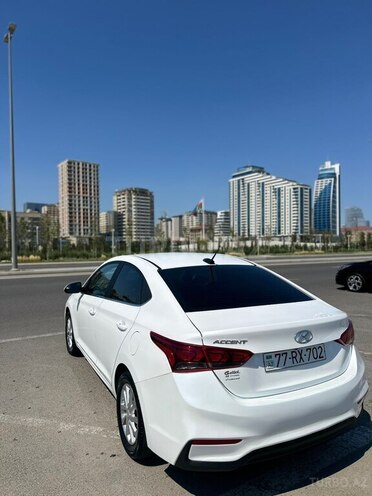 Hyundai Accent 2020, 305,775 km - 1.6 l - Bakı