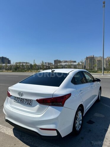 Hyundai Accent 2020, 305,775 km - 1.6 l - Bakı