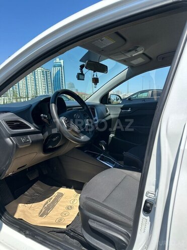 Hyundai Accent 2020, 305,775 km - 1.6 l - Bakı