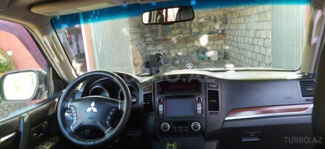 Mitsubishi Pajero 2007, 210,000 km - 3.0 л - Xudat