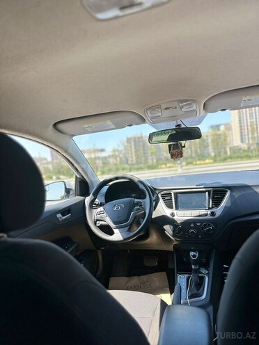 Hyundai Accent 2020, 305,775 km - 1.6 l - Bakı