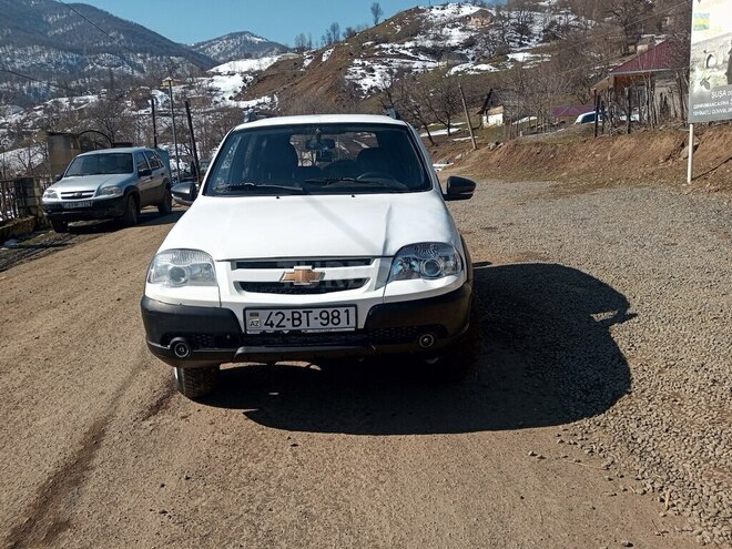 Chevrolet Niva 2009, 399,623 km - 1.7 l - Bakı