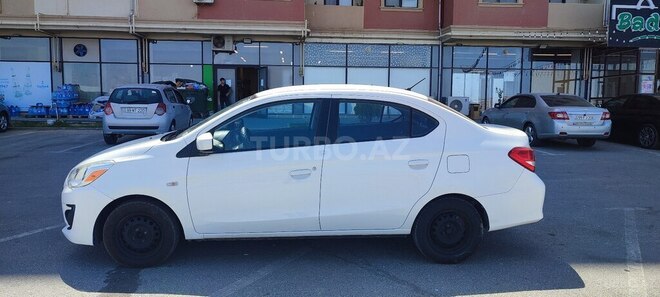 Mitsubishi Mirage 2018, 107,000 km - 1.2 л - Bakı