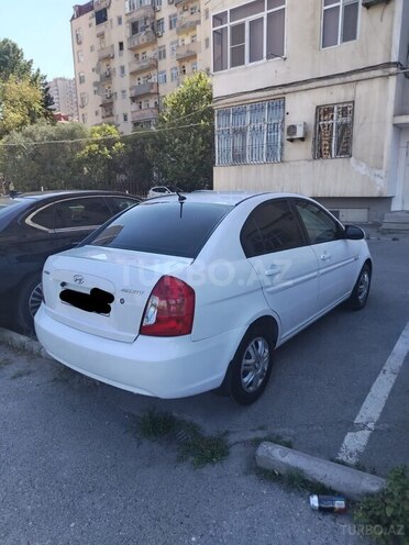 Hyundai Accent 2010, 288,230 km - 1.4 l - Bakı