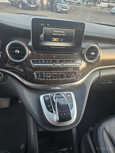 Mercedes V 220 2014, 308,585 km - 2.1 l - Bakı